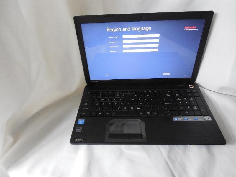 Toshiba Satellite 15.6 4GB Laptop