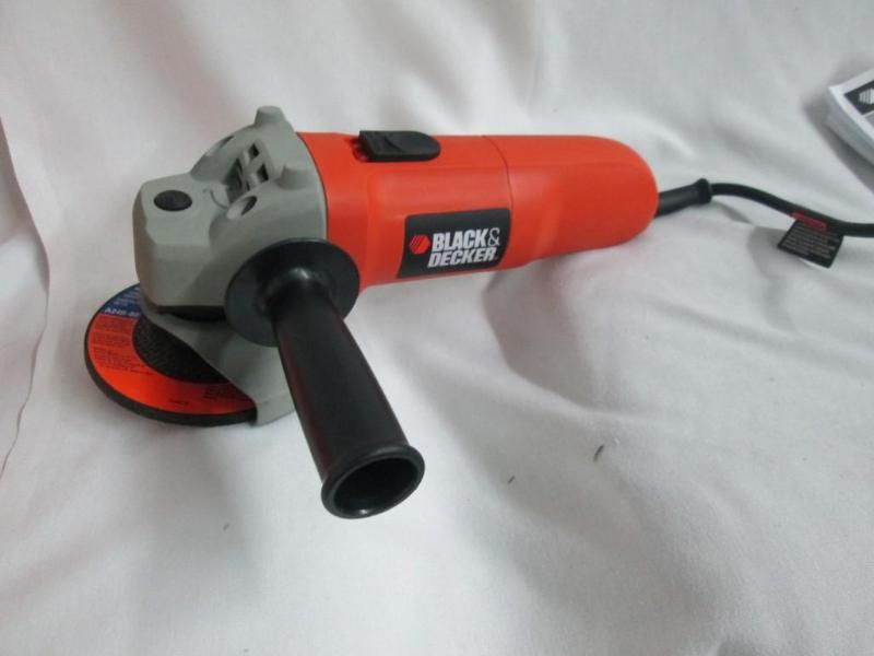Black & Decker 4-12 Grinder