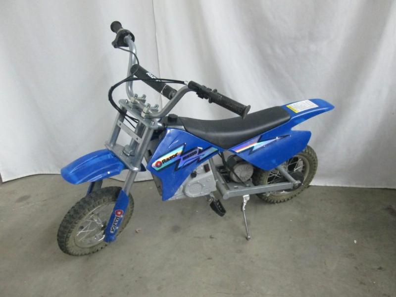 Razor Dirt Rocket Electric Motocross Bike