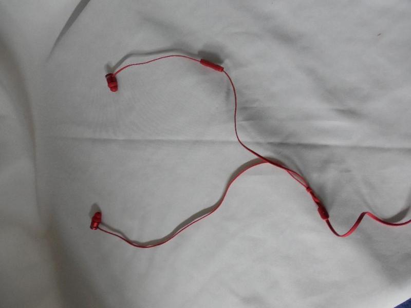 urBeats by Dr. Dre Ear Buds