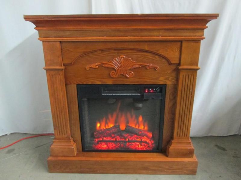 Oak Fireplace Mantel w Fireplace Heater