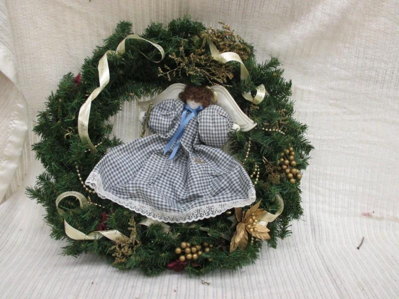 Angel Christmas wreath, 27&quot ac...