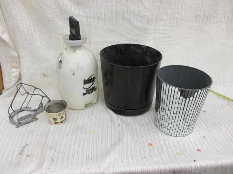 2 - gallon weed sprayer (no wand) m...