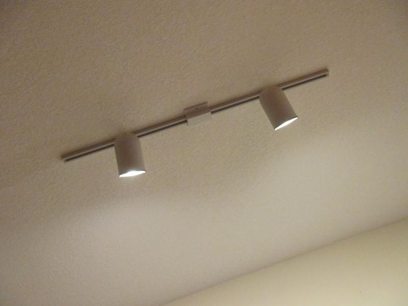 2 sets of track lights...