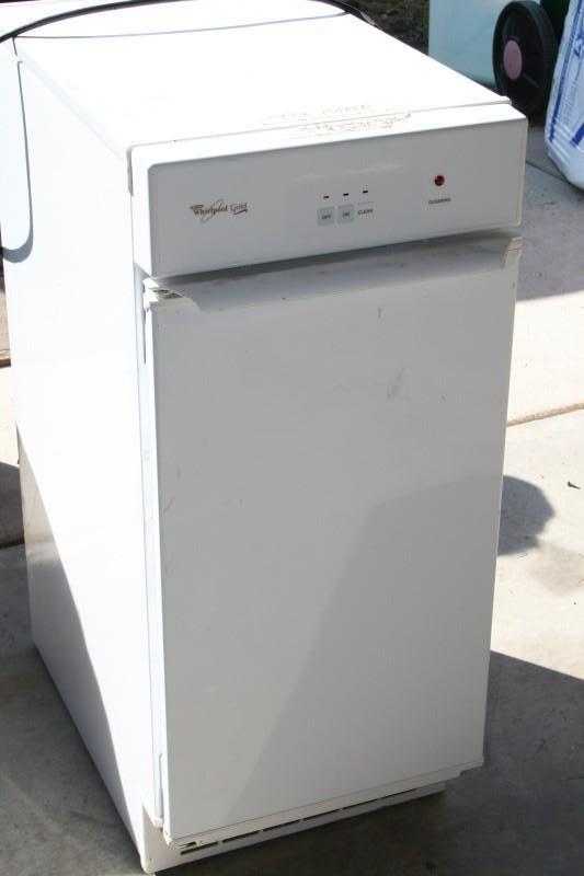 Whirlpool Gold ice maker, works but...