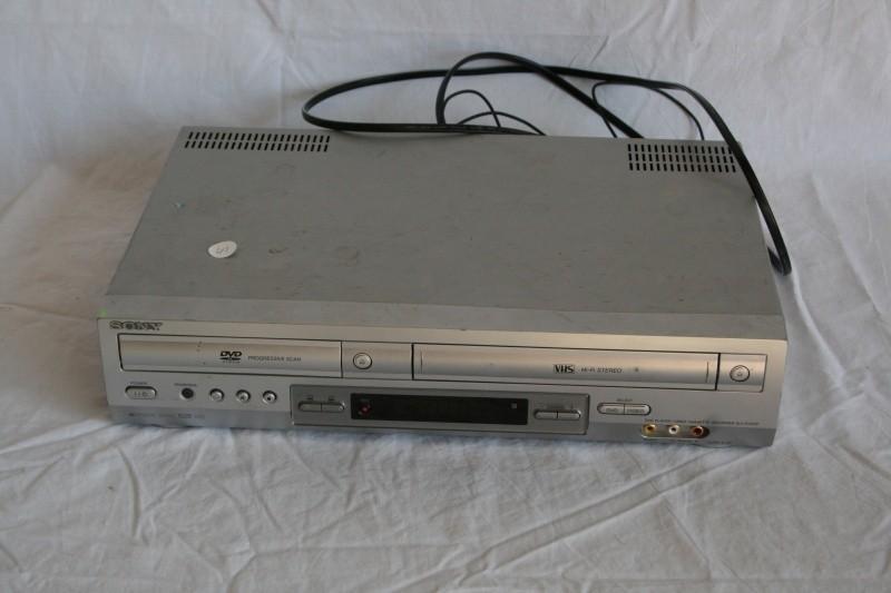 Sony DVDVCR player...
