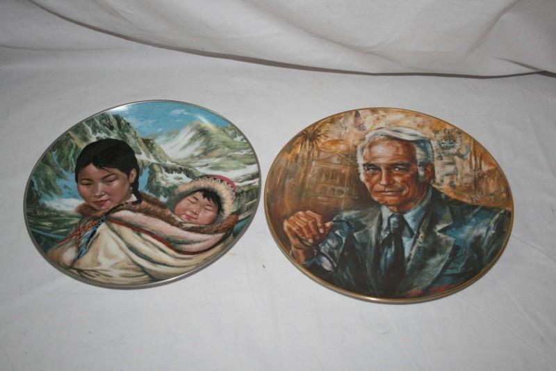 2 decorative plates, numbered, limi...