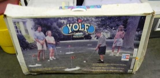 lot 107 image: Yolf&nbspyard game in box...