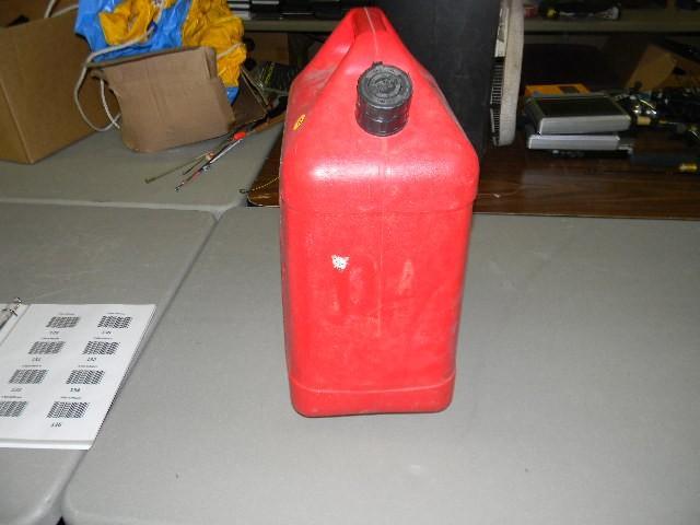 lot 125 image: 6 gallon gas can...