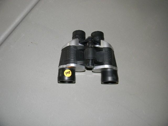 lot 145 image: Bosch Optikon binoculars...