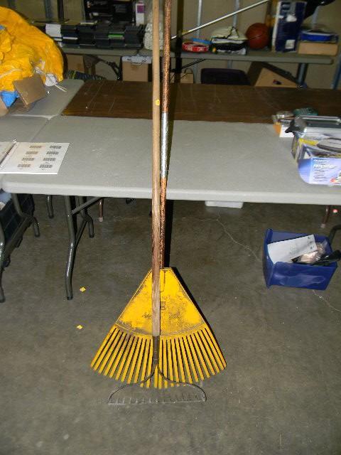 lot 171 image: Lot of 2 rakes - one plastic and on...