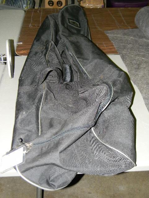 lot 199 image: Tour Collection black bag...
