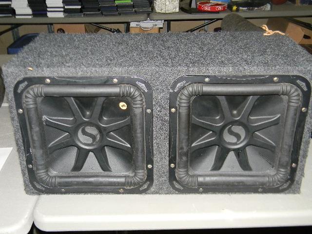 lot 206 image: Set of Kicker subs in box - very ni...
