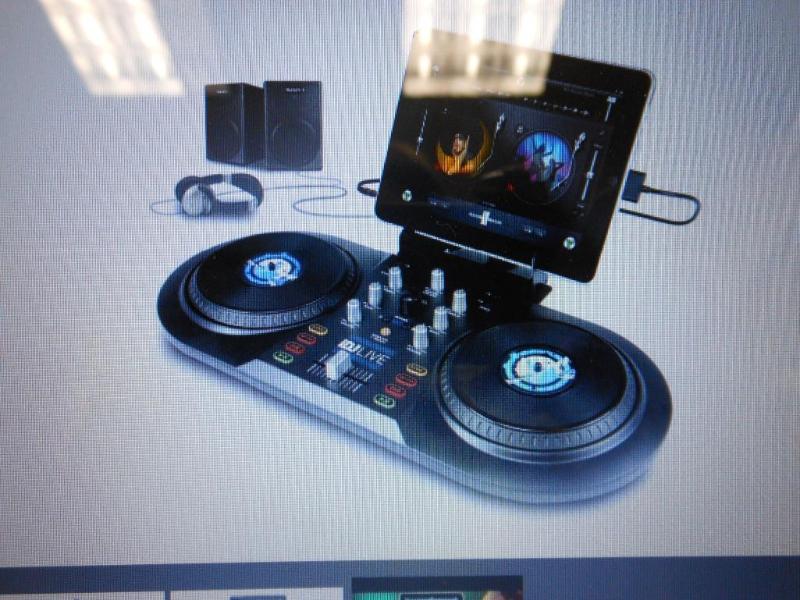NUMARK DJ SOFTWARE CONTROLLER FOR i...