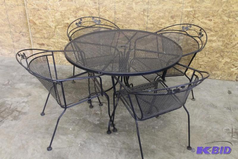 Sunbeam Patio Deck Table And Chairs Des Moines Furniture