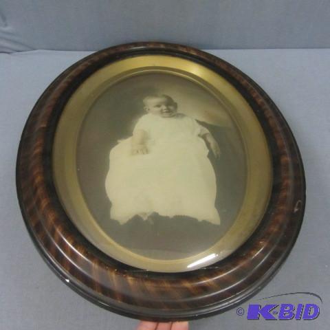 Antique Oval Portrait Frame