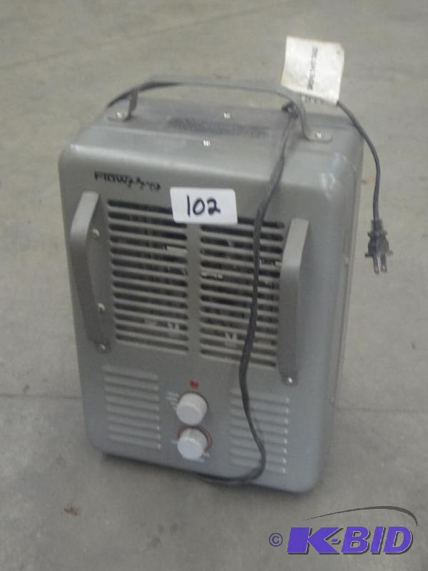 lot 102 image: Flow-Pro Electric Heater...