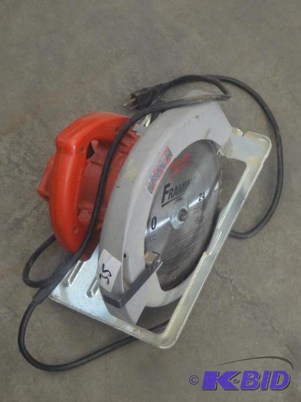 lot 118 image: Milwaukee 10.25" Circular Saw...