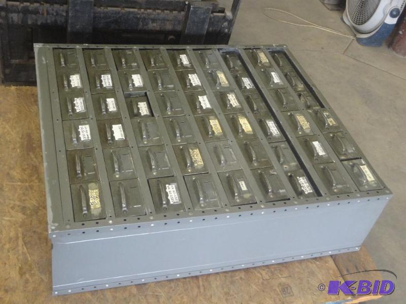 lot 131 image: 12&quotx36&quotx48" Industri...