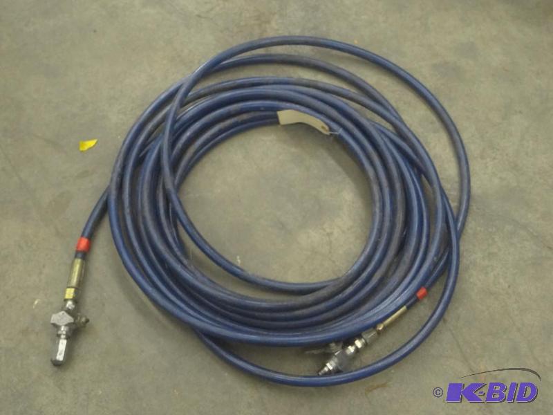 lot 137 image: Graco 5000 PSI 50ft Fluid Hose...