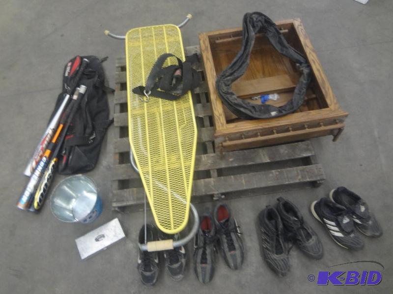lot 148 image: Pallet Lot Ironing Board, Wood Cab...