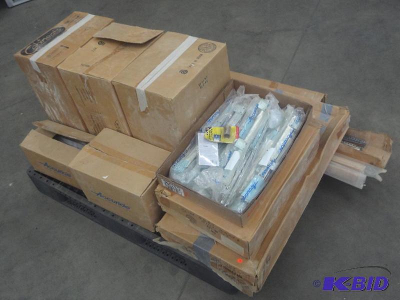 lot 149 image: Pallet Lot Cabinet Shop Supplies, ...