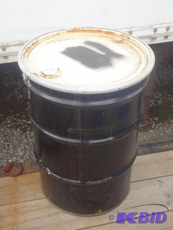 lot 18 image: 55-Gallon Steel Barrel With Removab...
