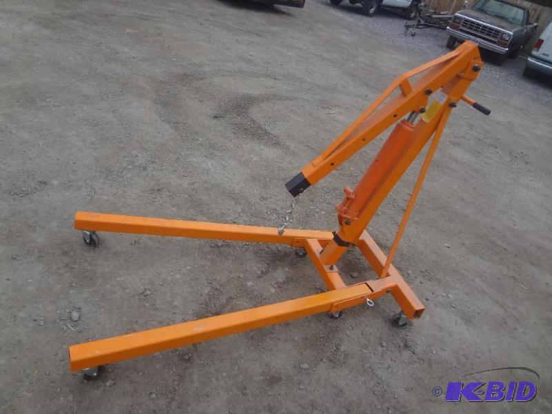 lot 8 image: Like New Central Hydraulics 2-Ton E...
