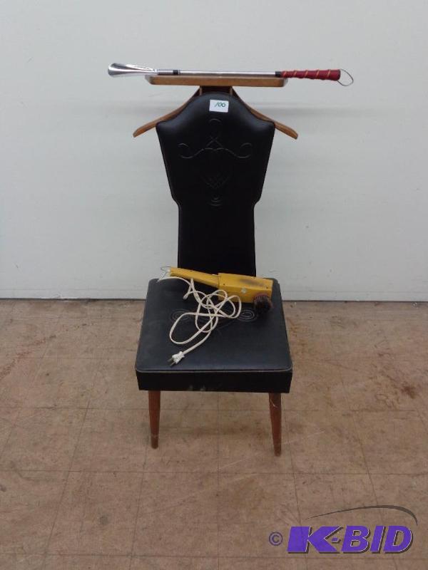 lot 100 image: Vintage Shoe Polishing Chair wBack...