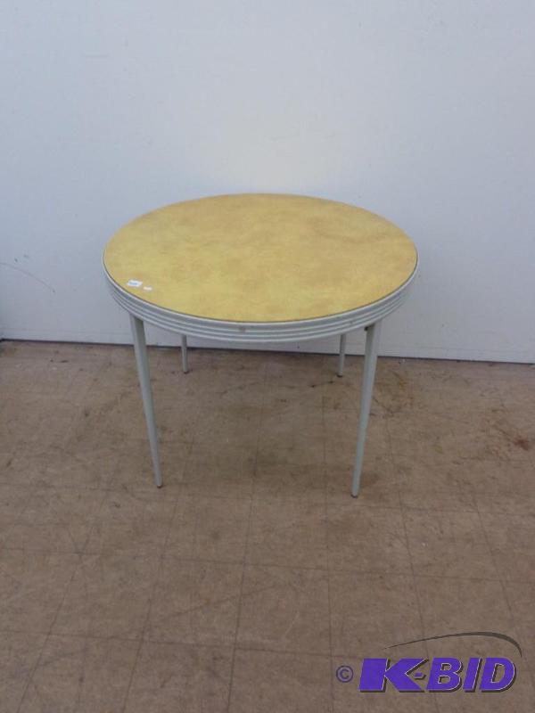 lot 109 image: Round Card Table 35" Diameter ...