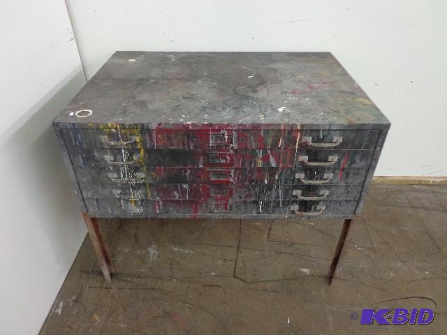 lot 11 image: 5 Drawer Metal Bench Drawers are fi...