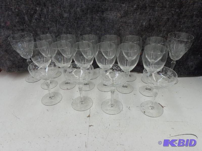 lot 22 image: Wine and Martini Glasses Wine Glass...