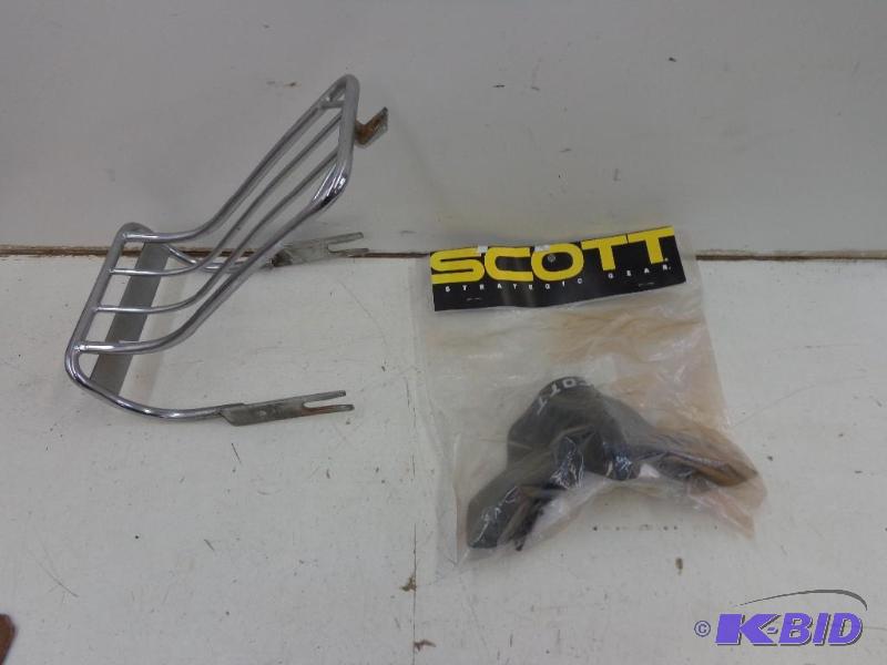 lot 39 image: Rear Bike Rack and Scott 93 Venturi...