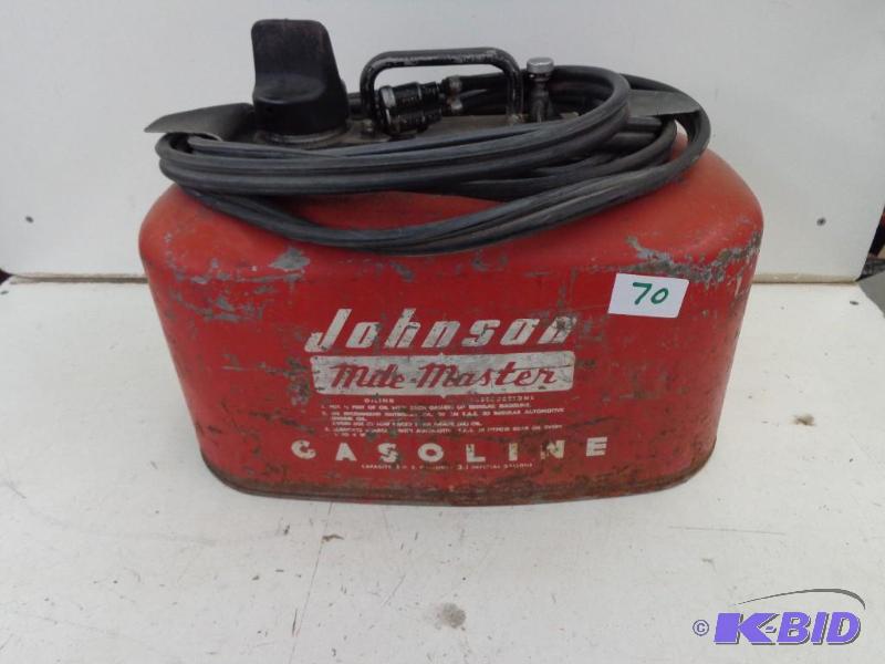 lot 70 image: Johnson Mile Master Boat Gas Tank 4...