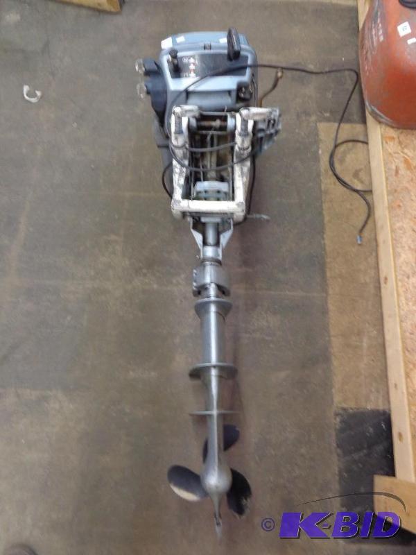lot 81 image: Evenrude&nbsp8 Boat Motor Model&n...