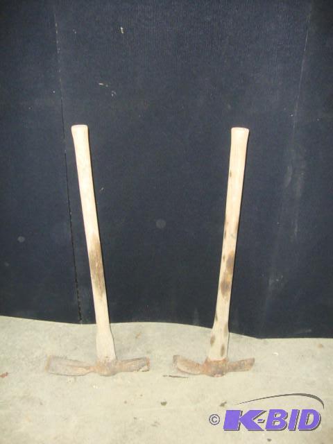 Picks, lot of 2...