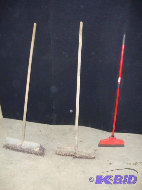 Lot of 2 Push Brooms, 1 long handle...