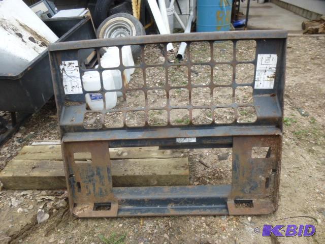 lot 14 image: Bobcat Brand Universal Mount Skid L...
