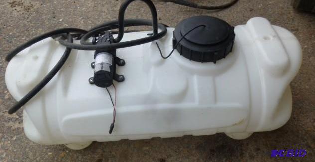 lot 57 image: Master Manufacturing 15 Gallon Elec...