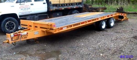 lot 8 image: 1999 Econoline Brand 23 Heavy Duty...