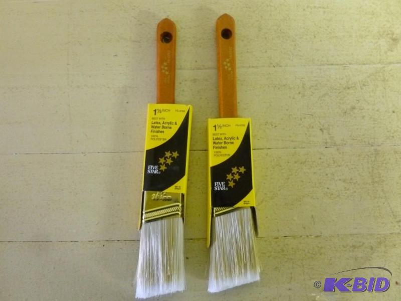 lot 115 image: Lot Of Two Five Star 1 12" wo...
