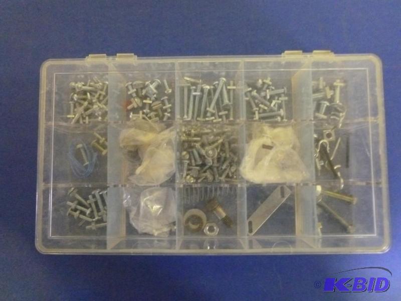 lot 32 image: Fifteen bin plastic storage contain...
