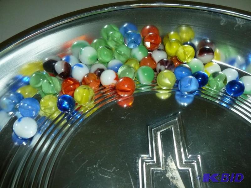 lot 327 image: Nice lot of Marble King marbles....
