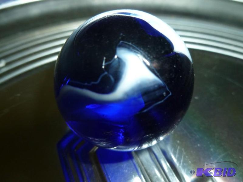 lot 328 image: Beautiful large 1 14" cobalt ...