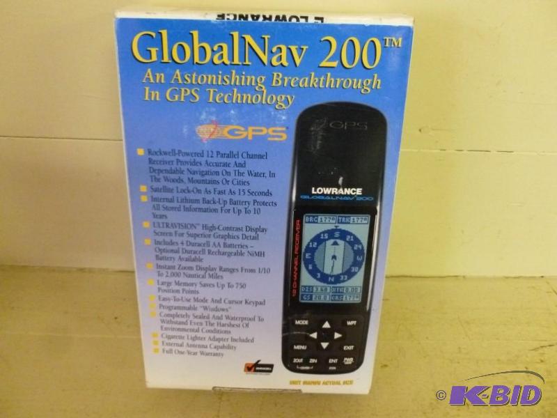 lot 394 image: Lowrance&nbspGlobal Nav 200 handhe...