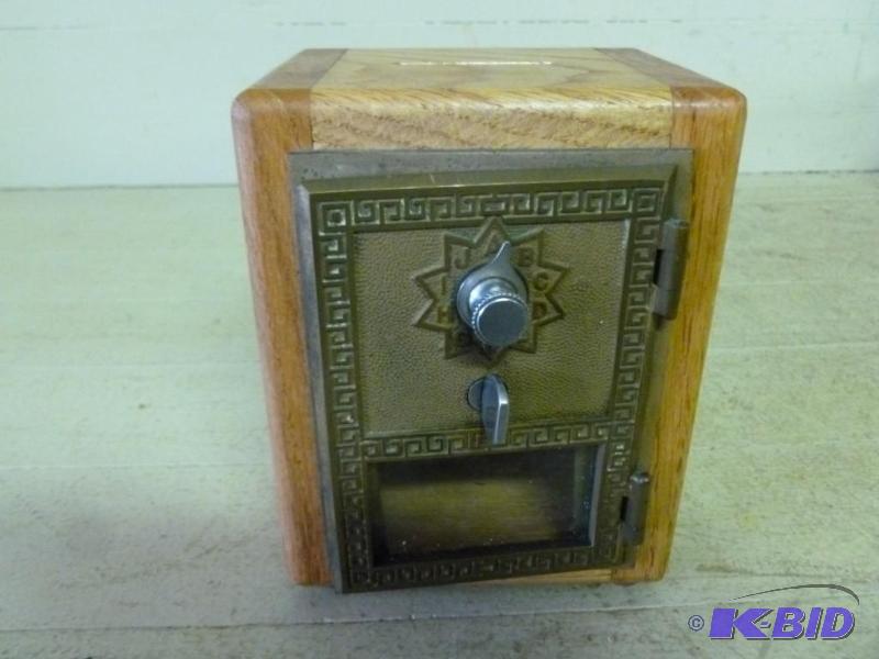 lot 395 image: Custom made solid oak wood and vint...
