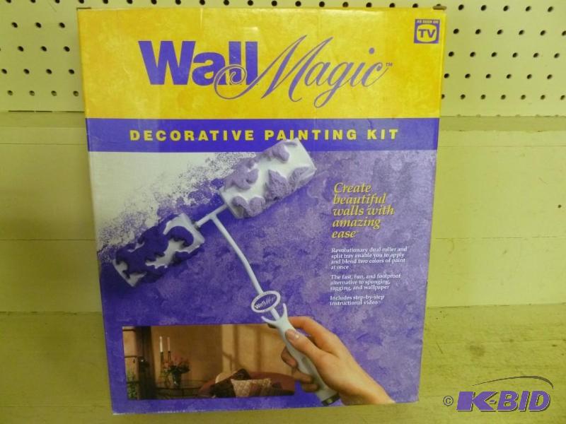lot 396 image: As Seen on T.V Wall Magic decorativ...
