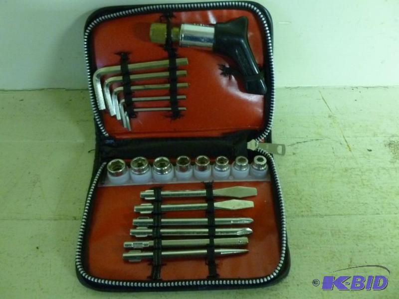 lot 75 image: Twenty piece portable tool set....
