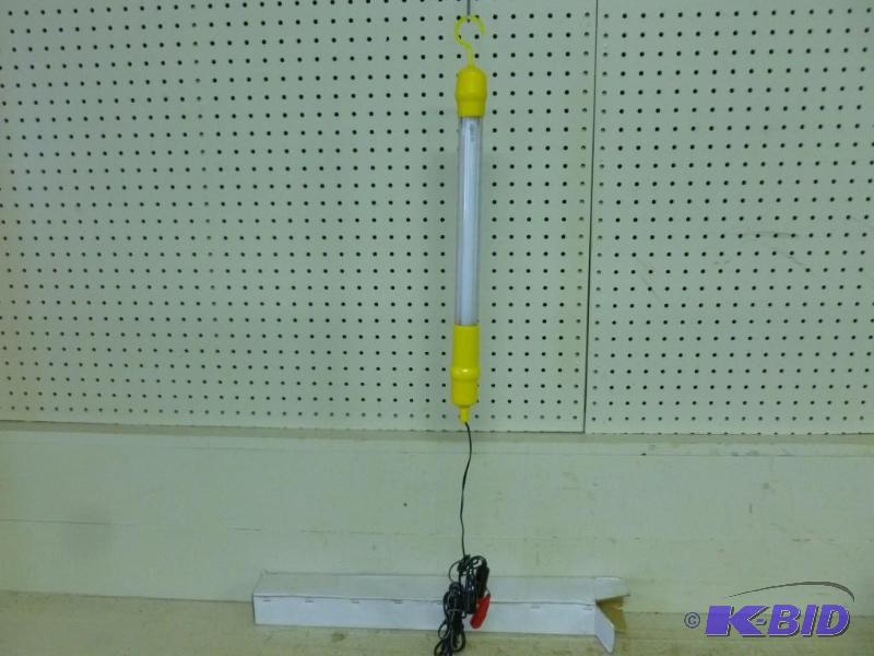 lot 95 image: Brand new 12 volt hanging work ligh...