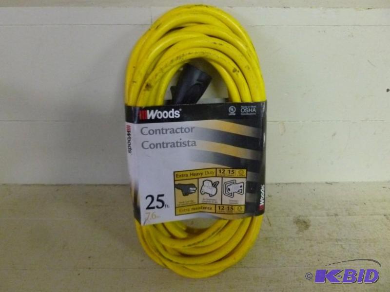 lot 97 image: Woods 25ft. - 12 gauge contractor e...
